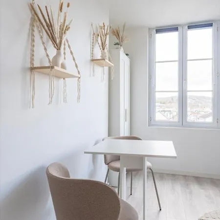 Lumineux, Cosy Et Bien Equipe * Caudebec-les-Elbeuf